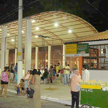 Construção de Praça com Quadra Poliesportiva - RJ