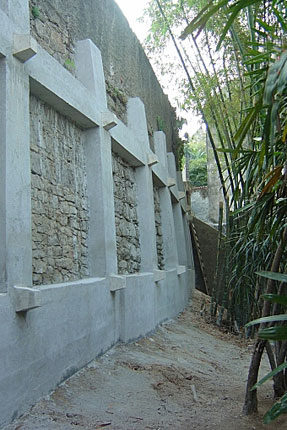 Reforço de muro com Grelha em Concreto Atirantada RJ